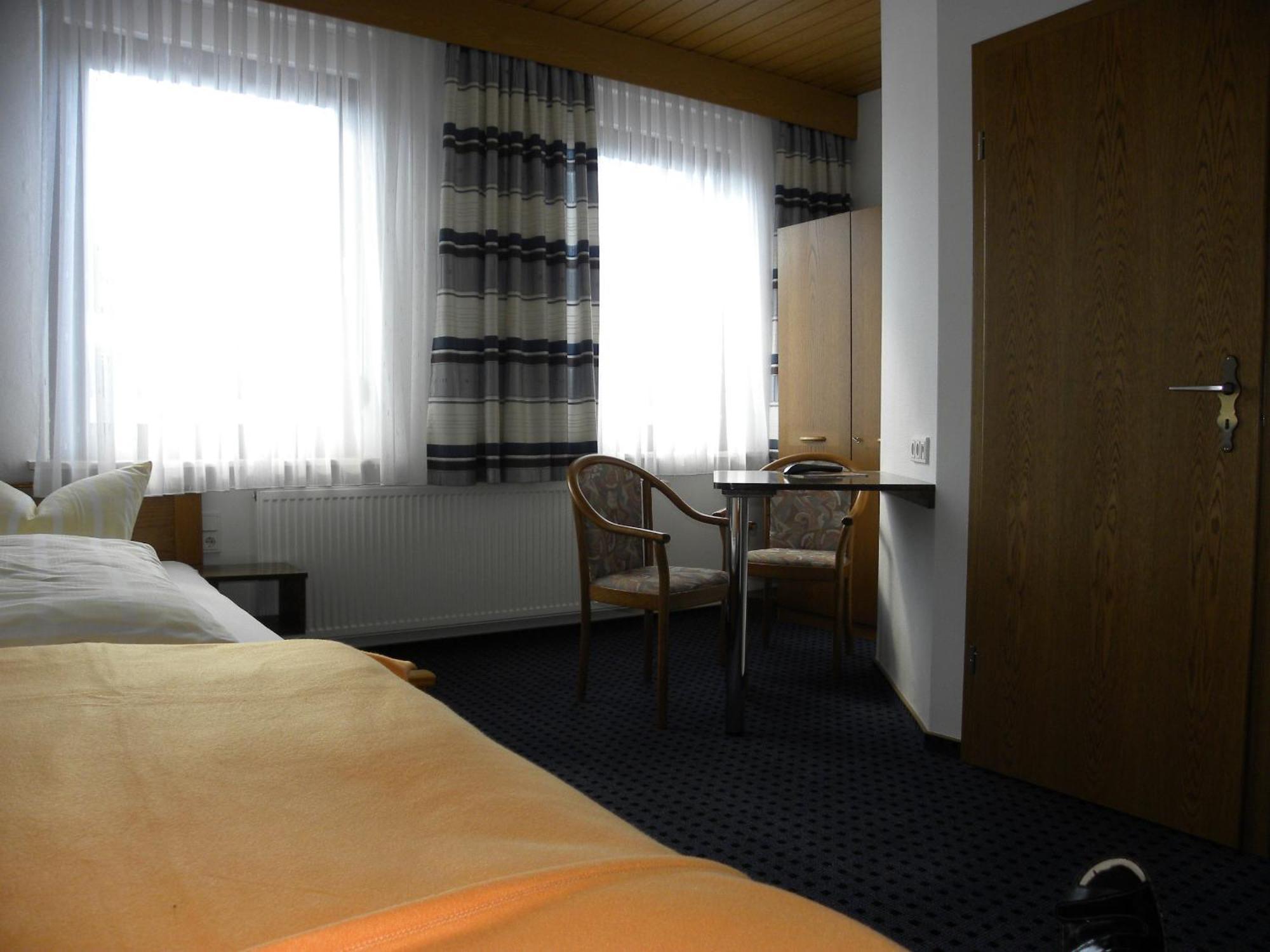 Отель Thueringer Hof Richelsdorf Номер фото