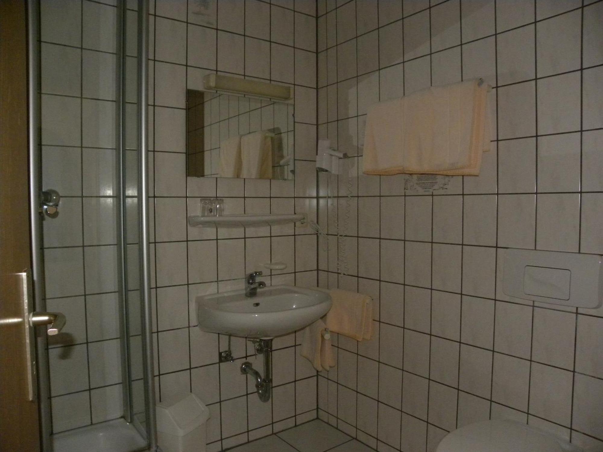 Отель Thueringer Hof Richelsdorf Номер фото