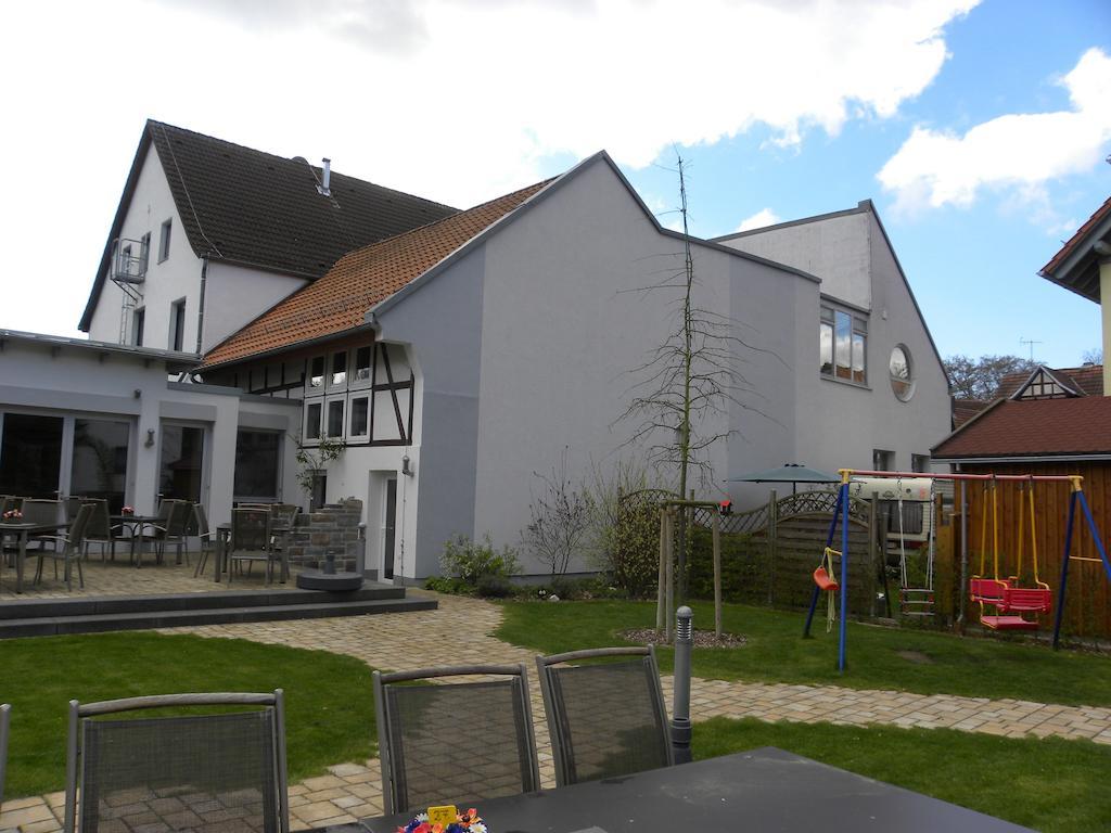 Отель Thueringer Hof Richelsdorf Экстерьер фото