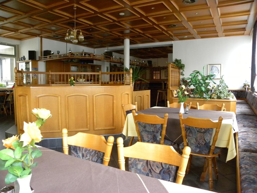 Отель Thueringer Hof Richelsdorf Экстерьер фото